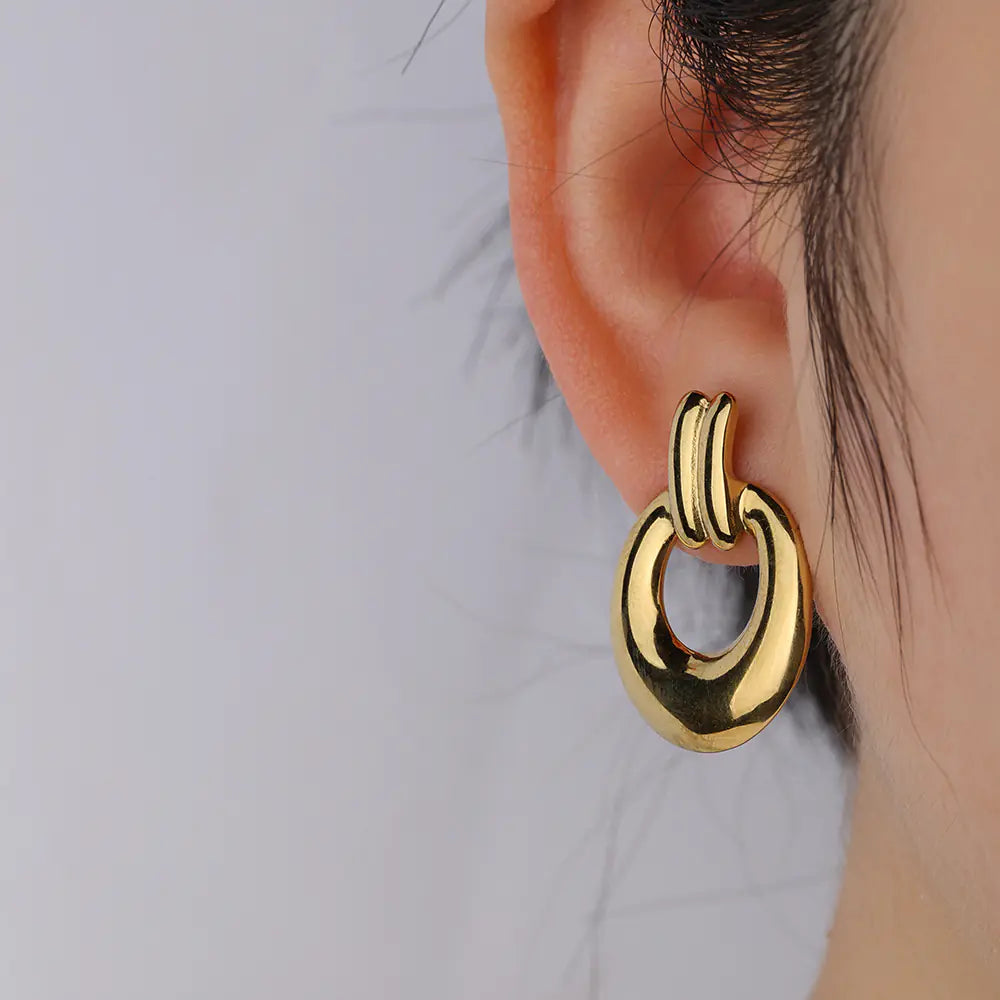 Golden Round earrings